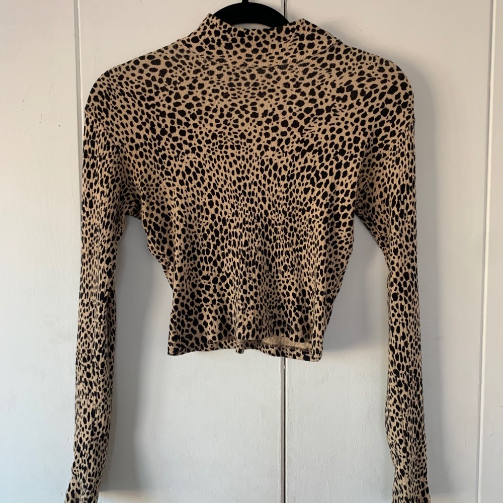 cheetah mock-neck long sleeve from brandy melville